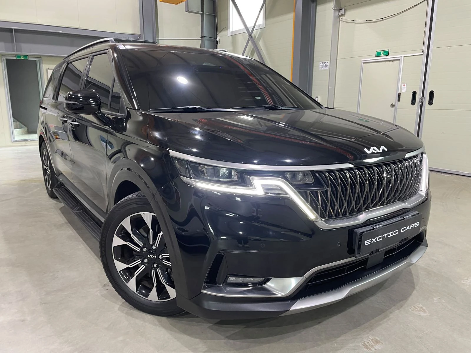 Kia Carnival 2.2 CRDi ! Signature ! 6+ 1 !