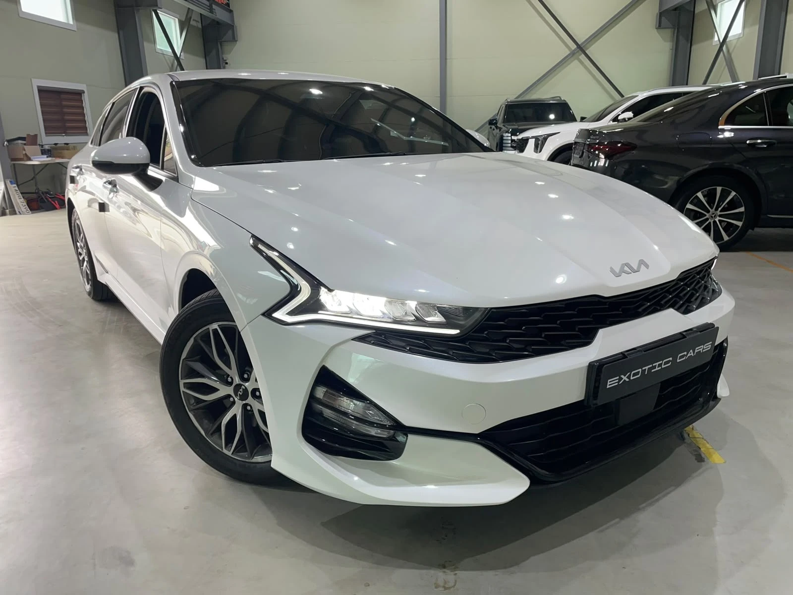 Kia K5 2.0 LPG ! Trendy !